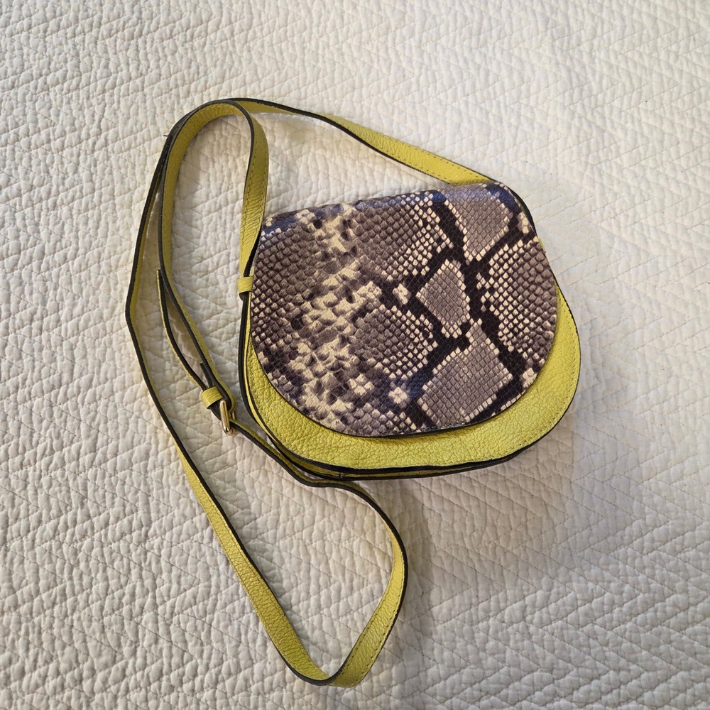 Gianni Chiarini Neon Yellow Snakeskin Leather Crossbody Saddle Bag Made in Italy